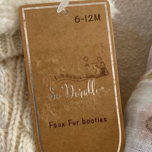Faux Fur Booties & Muslin Blanket Set - Picture 3 of 14